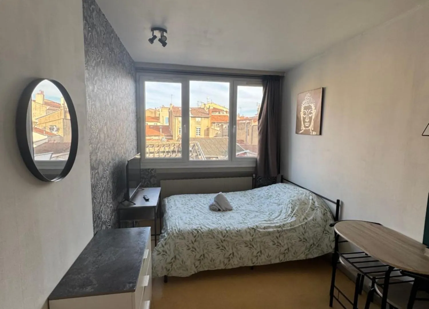 Studio Au Coeur De Valence 25